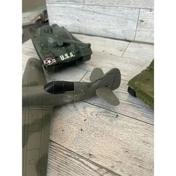 Lot Of Vintage VTG Military Toys Lot of 3 - Picture 4 of 10